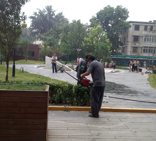 ���ھG���B(y��ng)�o